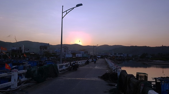 Chiều về trên vùng đất Sa Huỳnh.