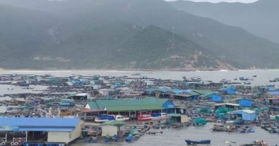 Sóng lớn đánh tan nát lồng bè nuôi trồng thủy sản, người nuôi thiệt hại nặng