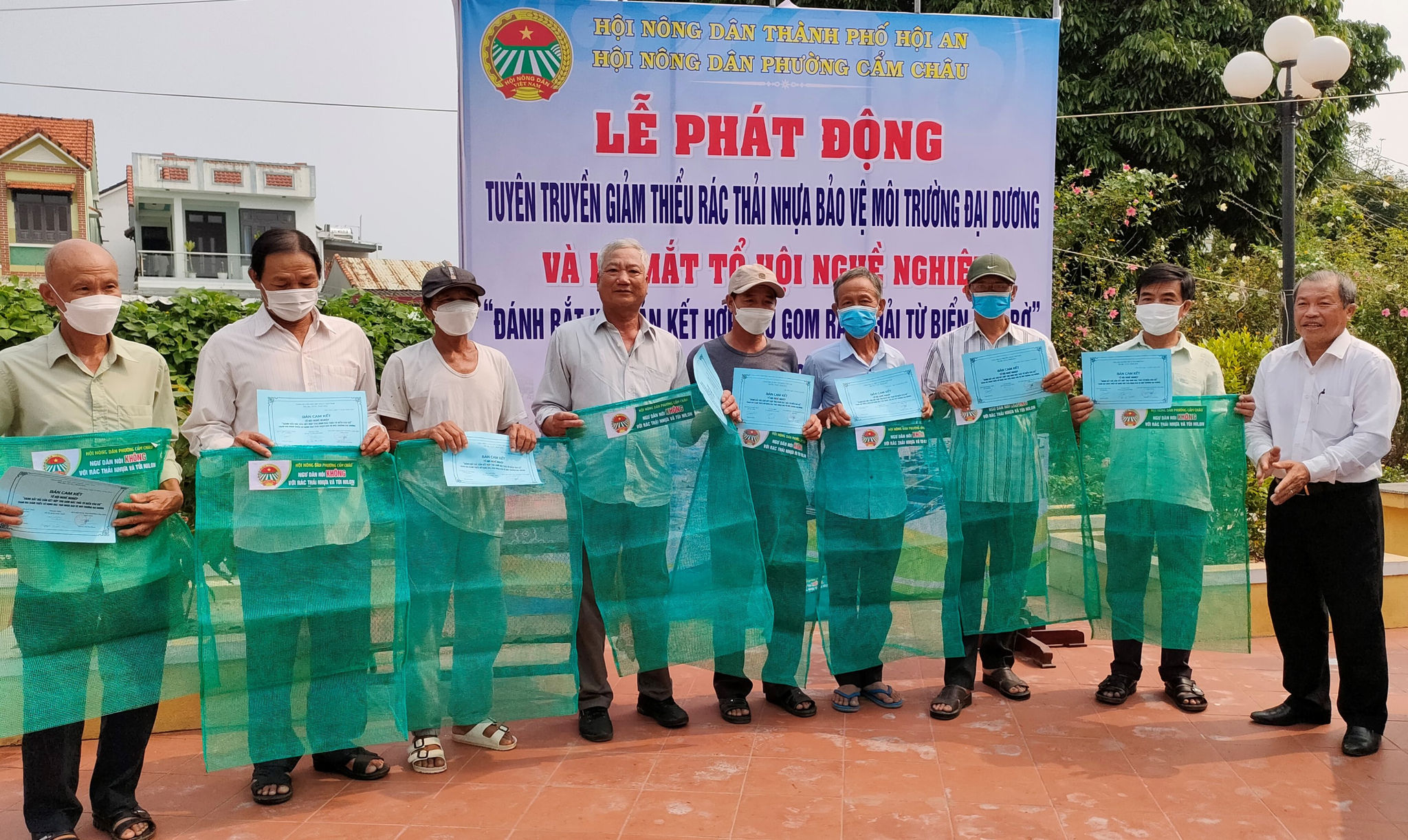 Cẩm Châu chung tay bảo vệ môi trường biển