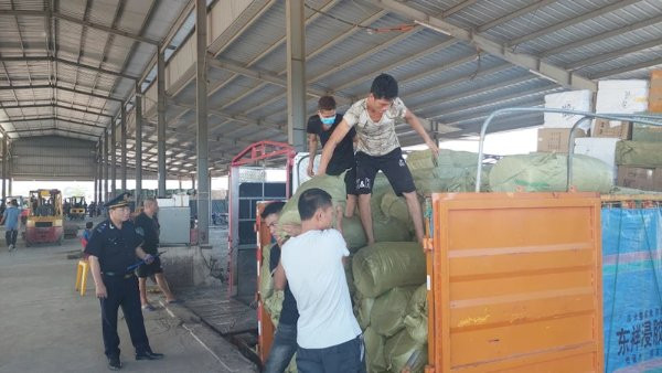 Kim ngạch xuất, nhập khẩu qua cửa khẩu Móng Cái đạt hơn 2,8 tỷ USD 
