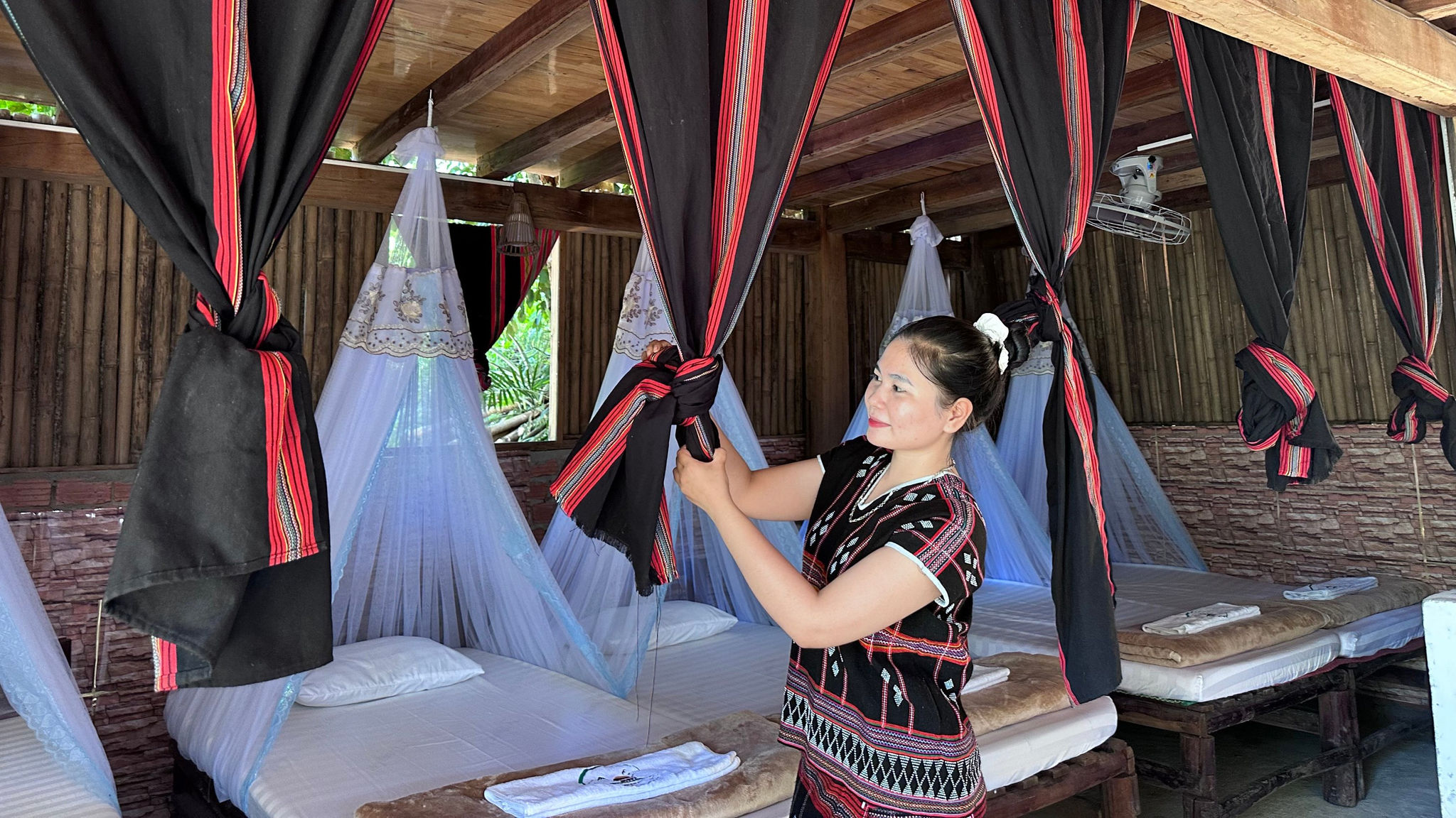 ACu homestay - Đốm sáng đơn độc mang tên Đinh Thị Thìn