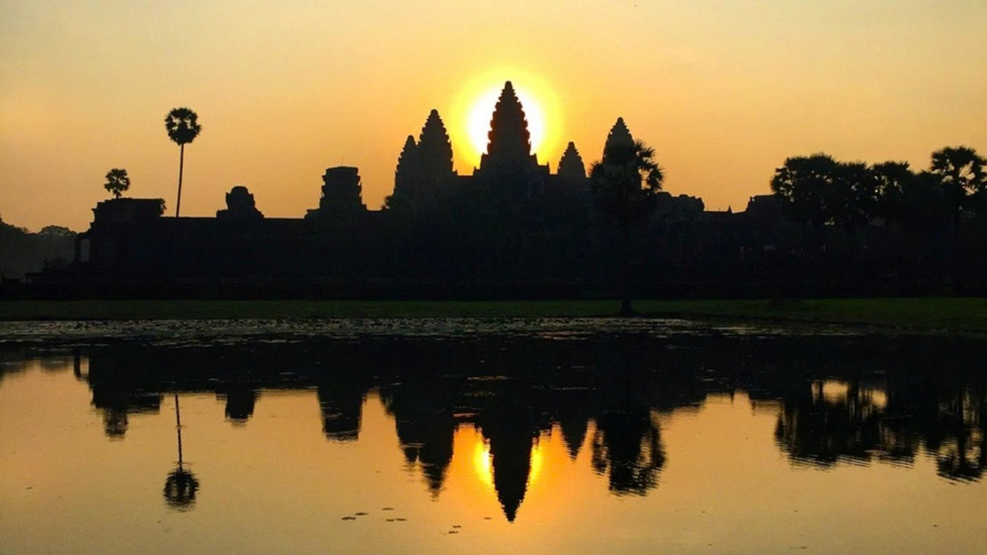 Đi tìm sự thật giữa bí ẩn Angkor