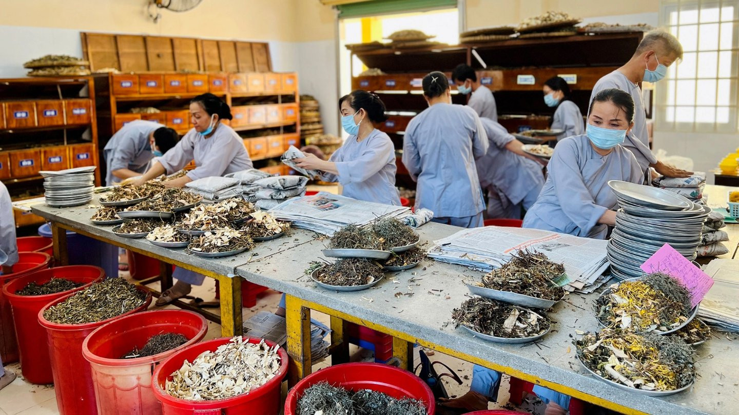 Khai thác kho tàng Y học cổ truyền: Di sản Hoàng Nguyên Cát và Ngự dược Triều Nguyễn 