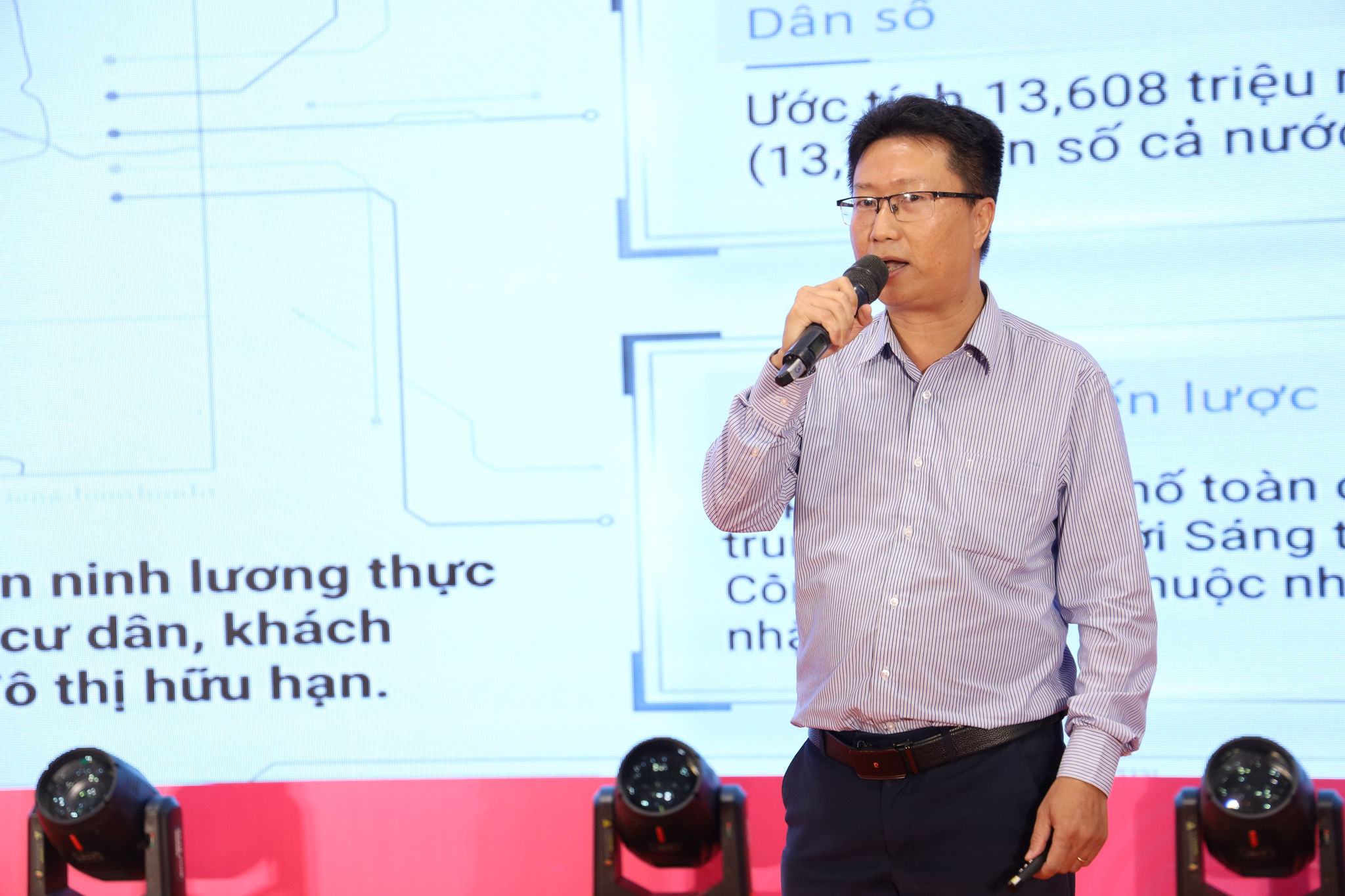 nong-nghiep-do-thi-tphcm-1.jpg