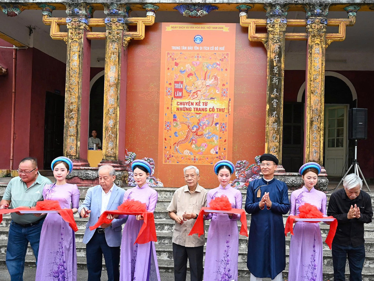 Kể chuyện triều Nguyễn qua những trang cổ thư 