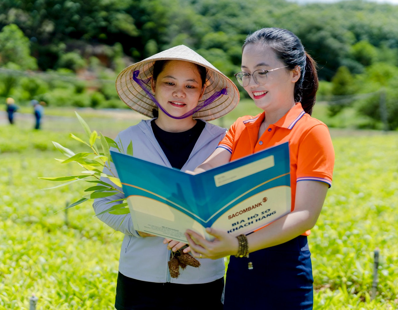 Tín dụng vượt huy động: Áp lực dồn lên ngành ngân hàng
