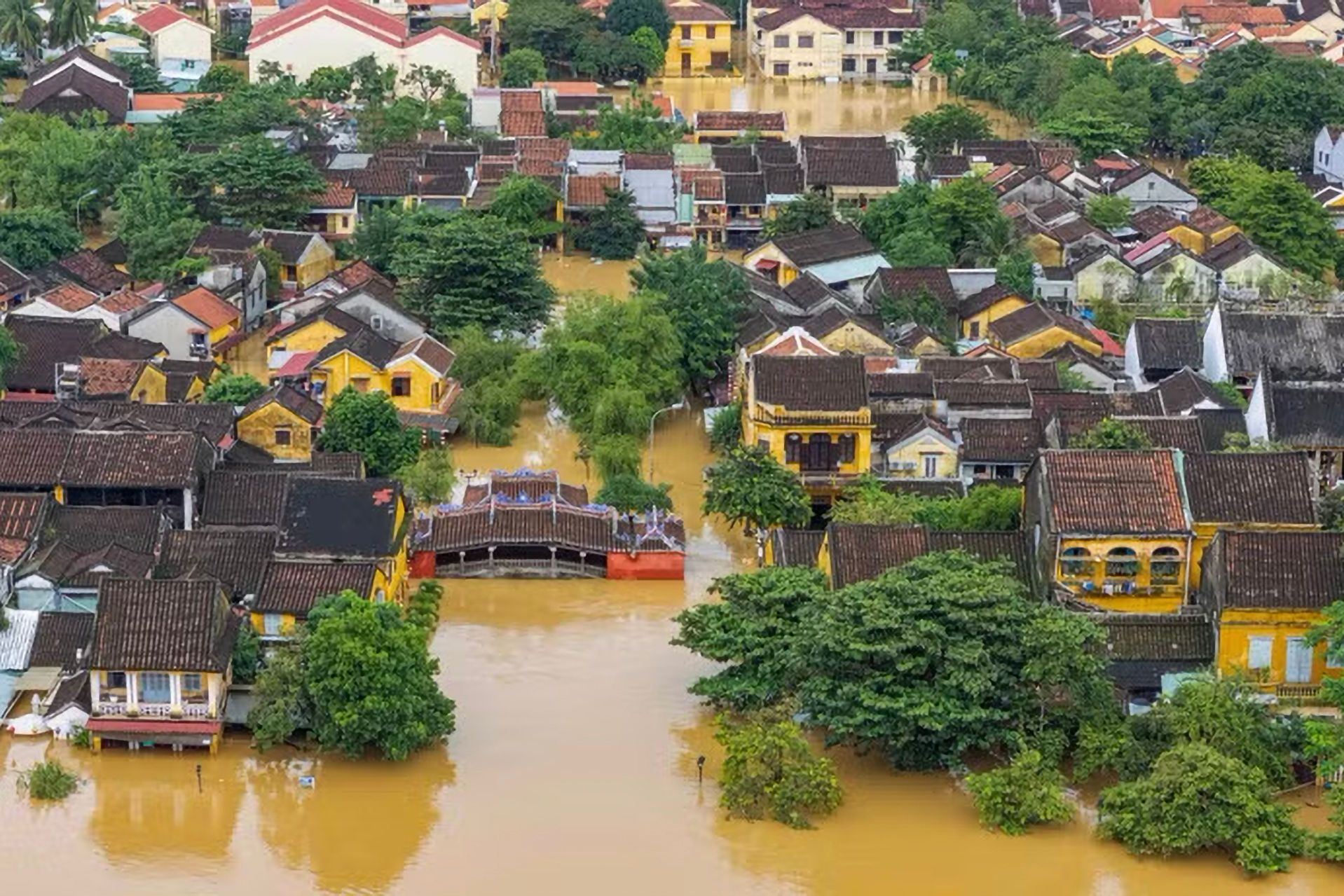 'Ký ức mùa lũ': Di sản sống được dệt từ lời kể cha ông 