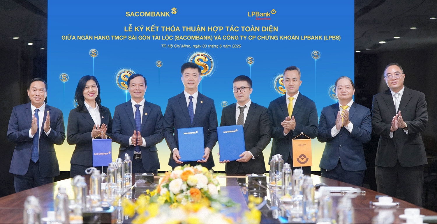 Sacombank bắt tay LPBS quản lý tài sản cho người giàu