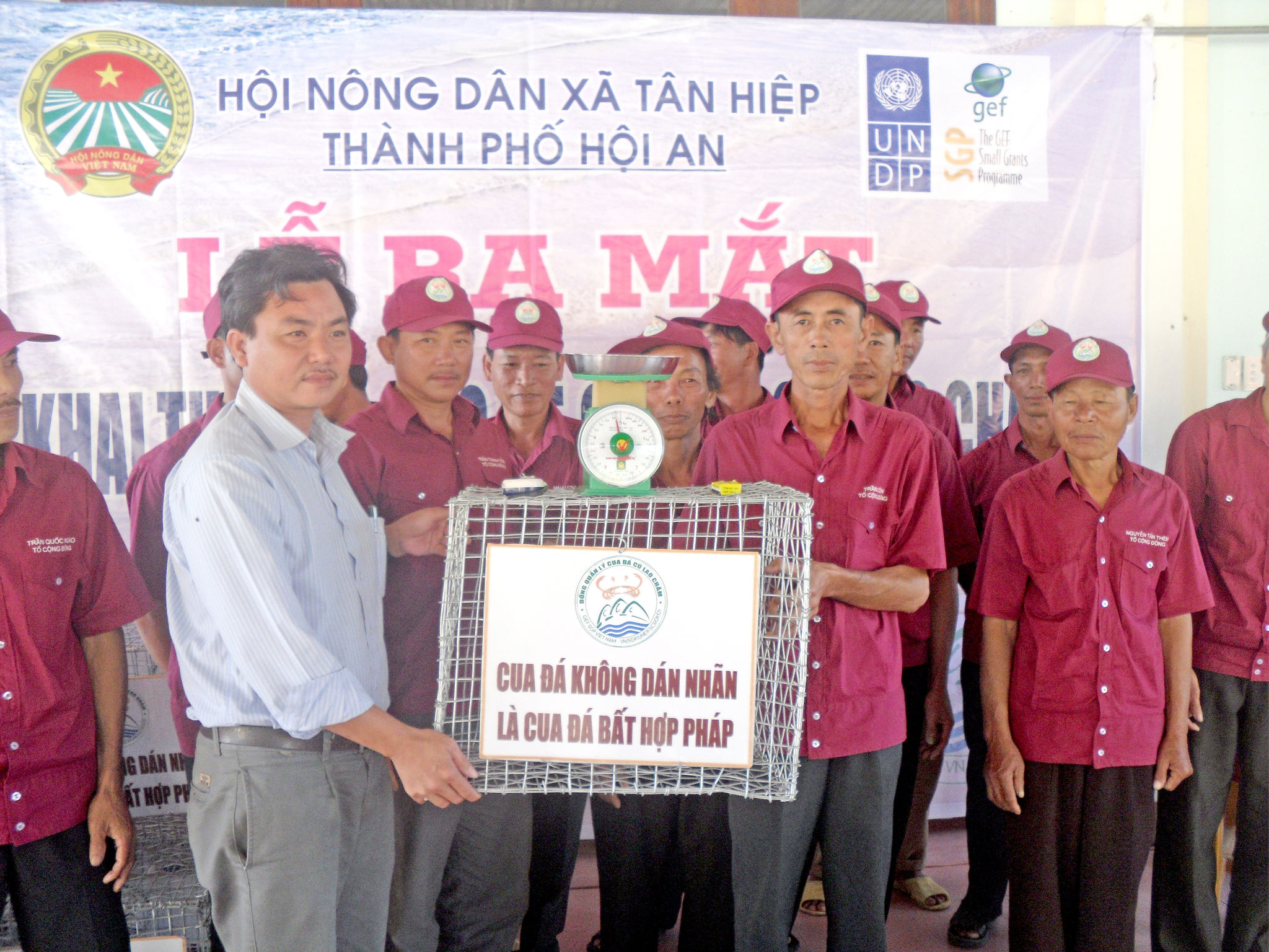 4-Cam kết - Cua không nhãn là bất hợp pháp