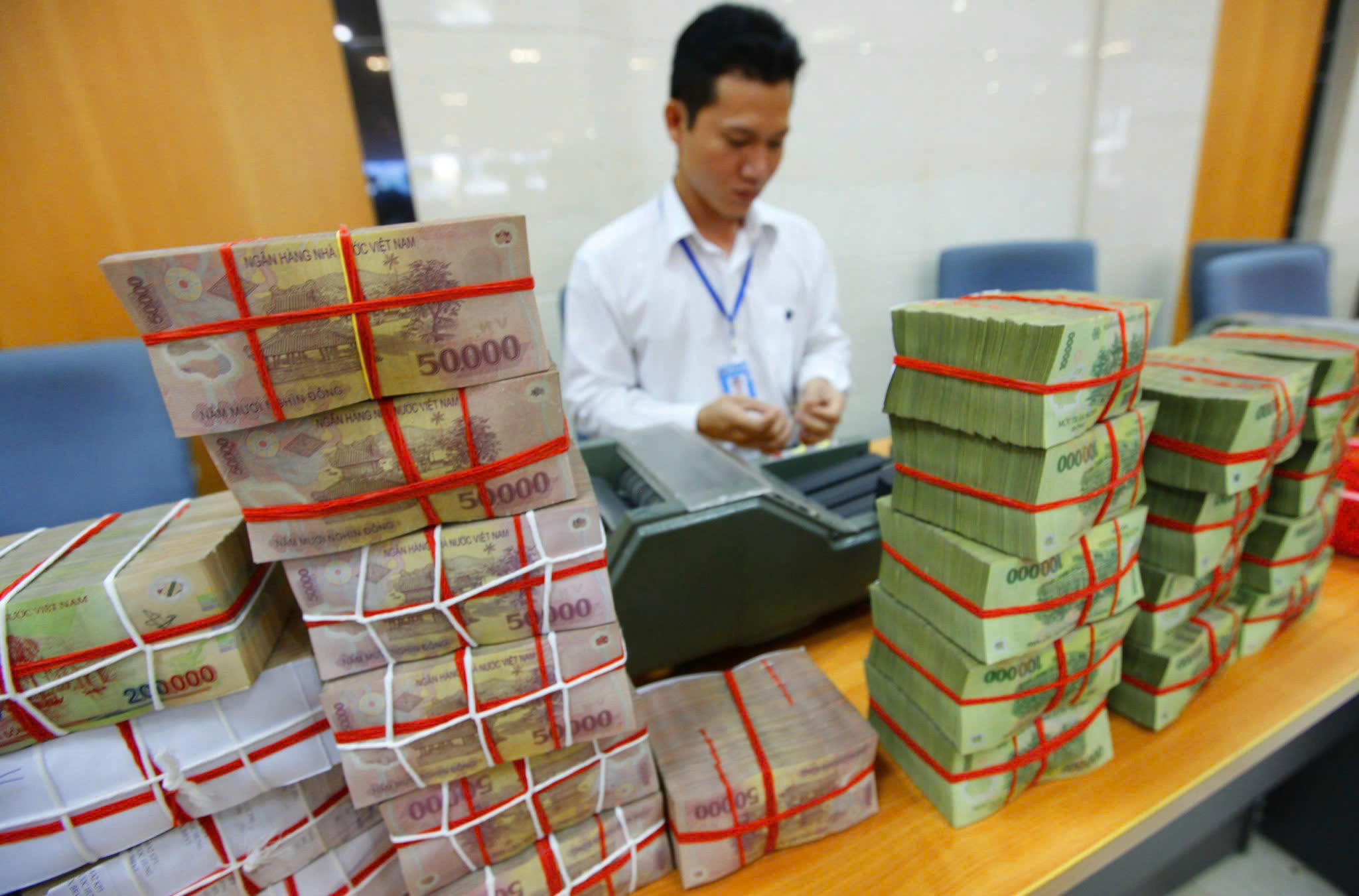 lợi nhuận ngân hàng