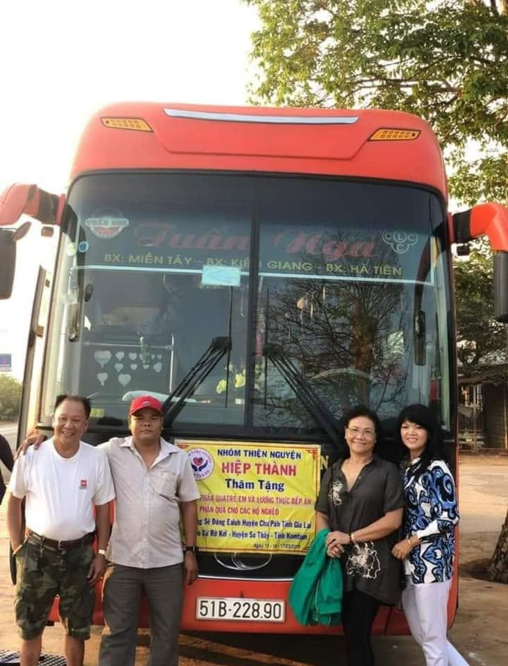 một trong hàng ngàn chuyền xe của Thiện nguyện hiệp thành
