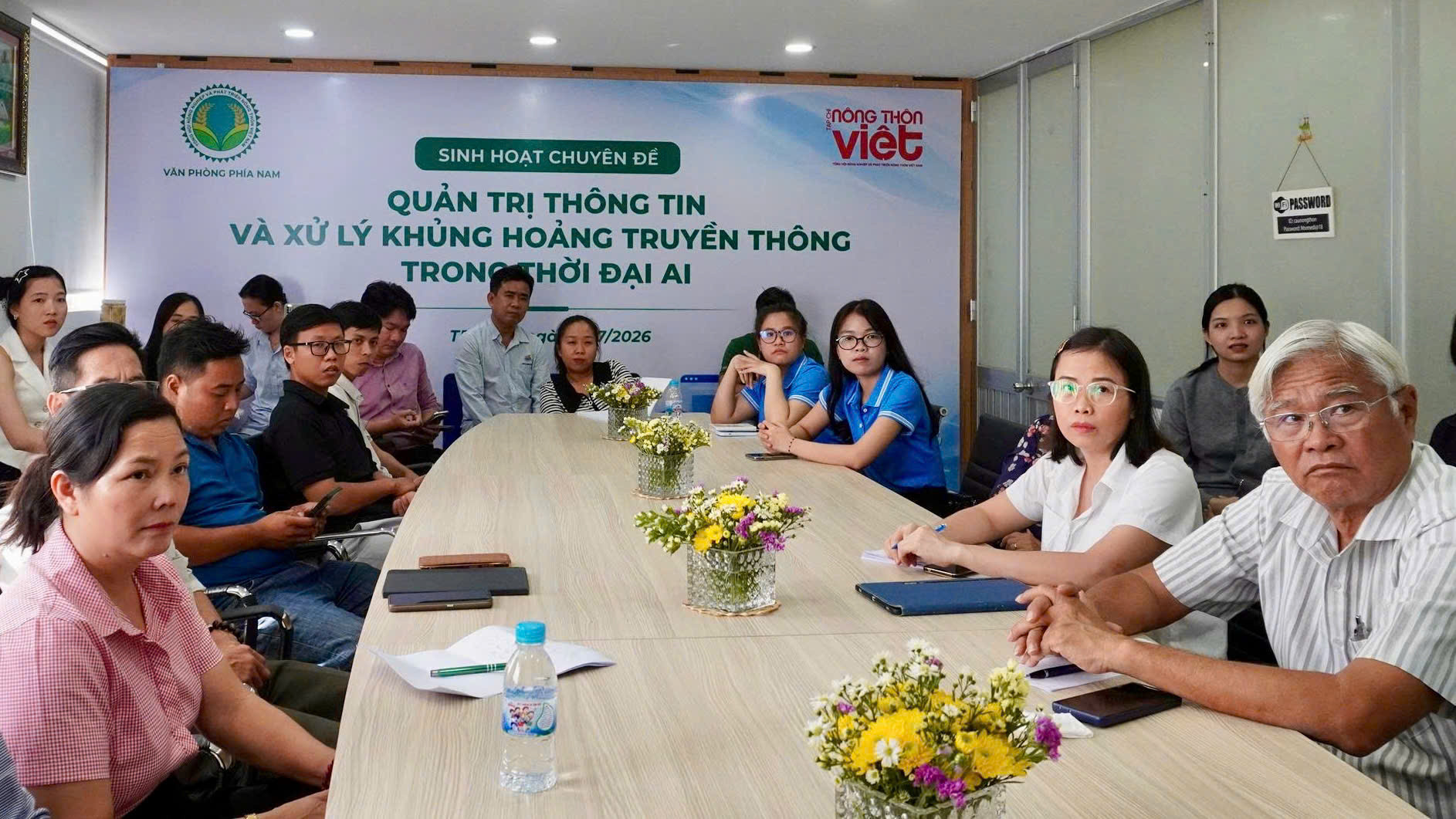 Ứng dụng AI trong doanh nghiệp: Cẩn trọng 'bẫy' ảo giác và rủi ro khủng hoảng 