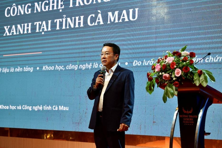 TS. Thái Trường Giang - Phó Giám đốc Sở Khoa học và Công nghệ trình bày tham luận. Ảnh: BTC.