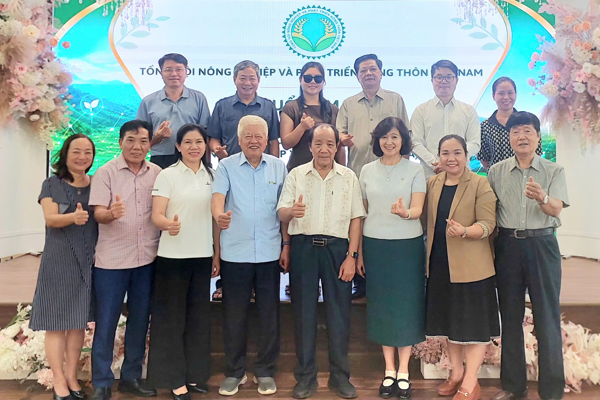Đưa nông sản Việt ra thế giới là nội dung chính của buổi làm việc.