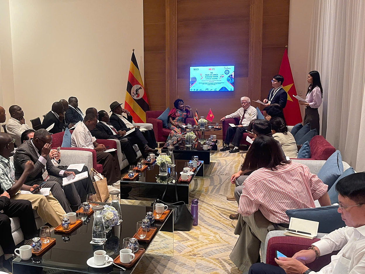 Việt Nam - Uganda mở hướng hợp tác từ cà phê, phân bón đến công nghệ nông nghiệp