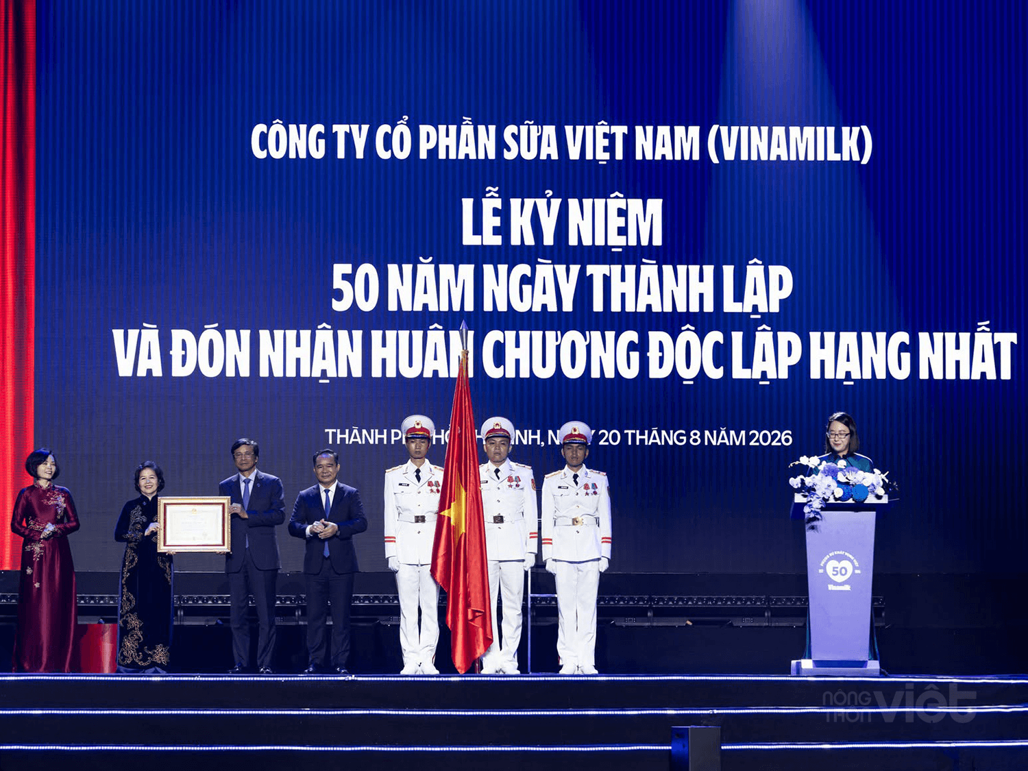 Vinamilk nhận Huân chương Độc lập hạng Nhất