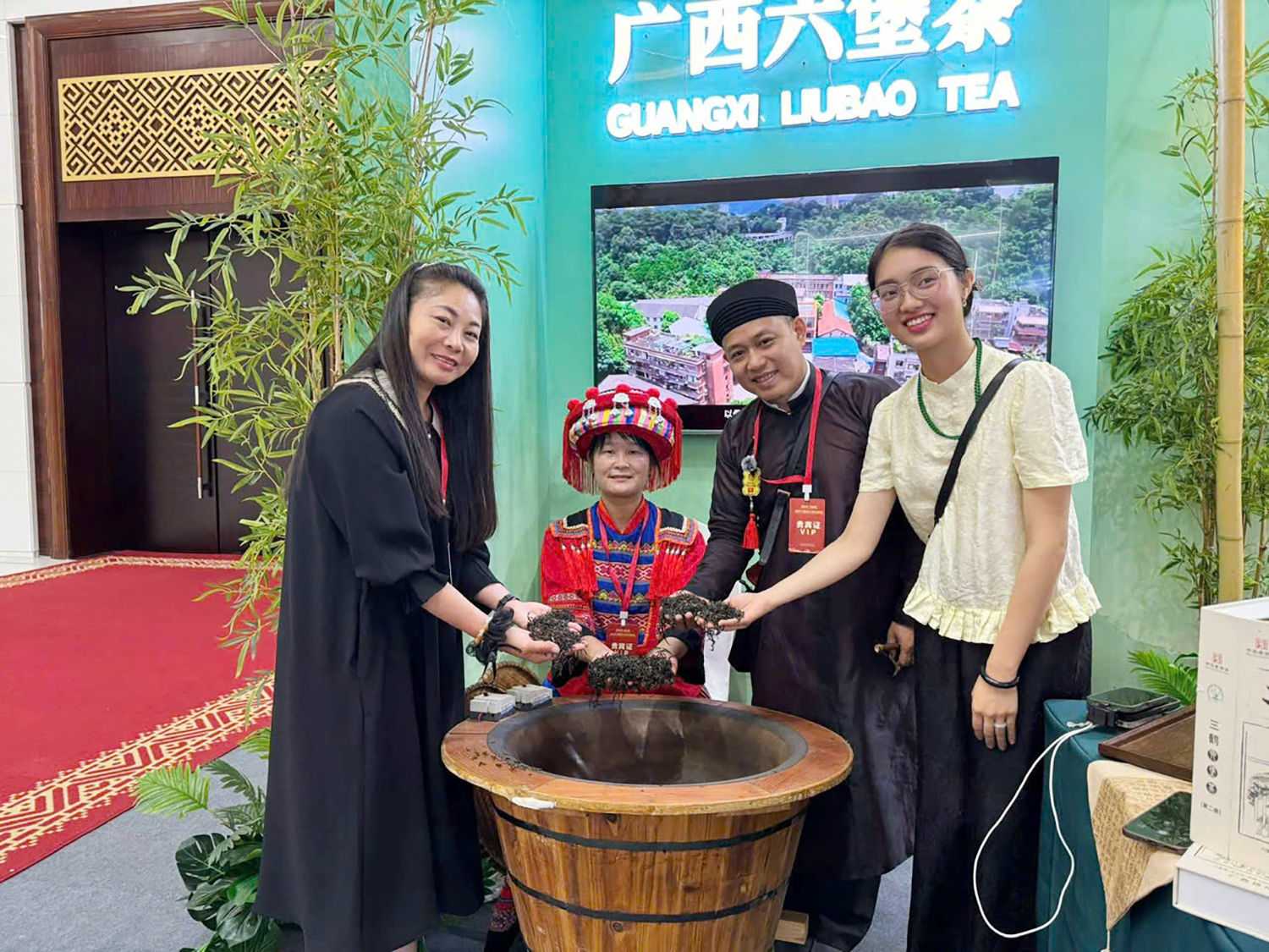 Chè sạch Trường Sơn Đông dự triển lãm ở Trung Quốc