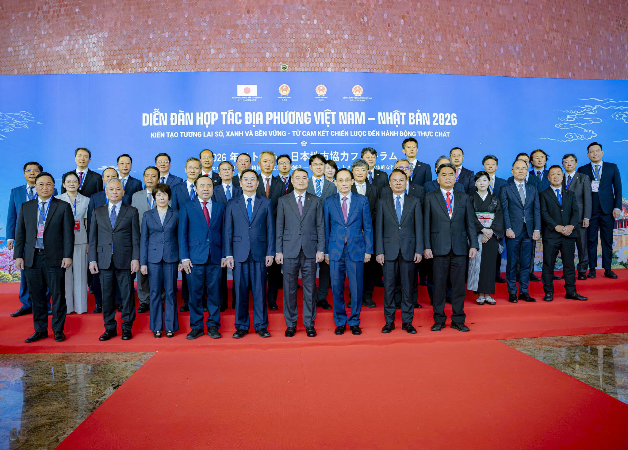 hue1.jpg