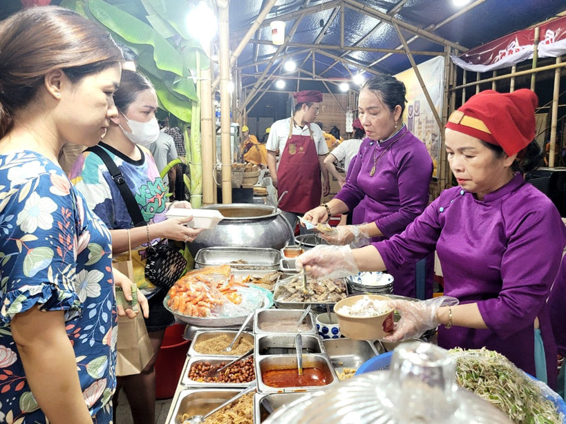 Đến Huế thưởng thức tinh túy của ẩm thực cung đình_Ảnh TTO