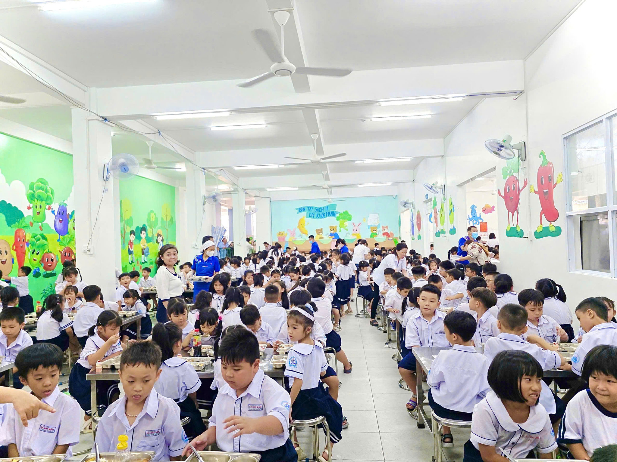 Suất ăn học đường tick xanh (1)