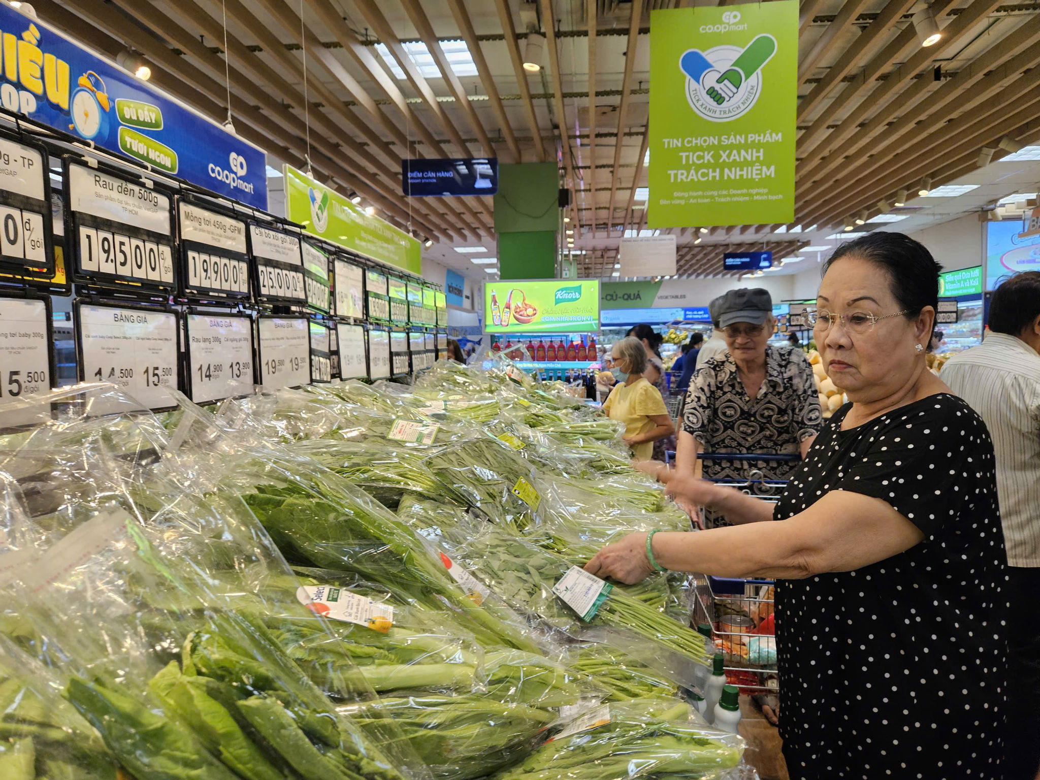 Bán lẻ về nông thôn tạo hệ sinh thái bền vững (3)