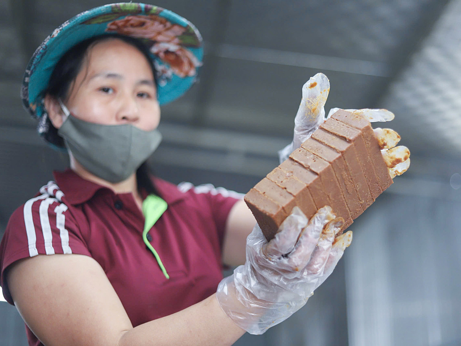Những thanh đường phên thơm mùi mật mía được.