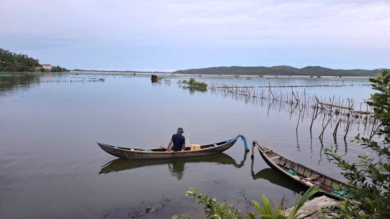 Đầm Ô Loan