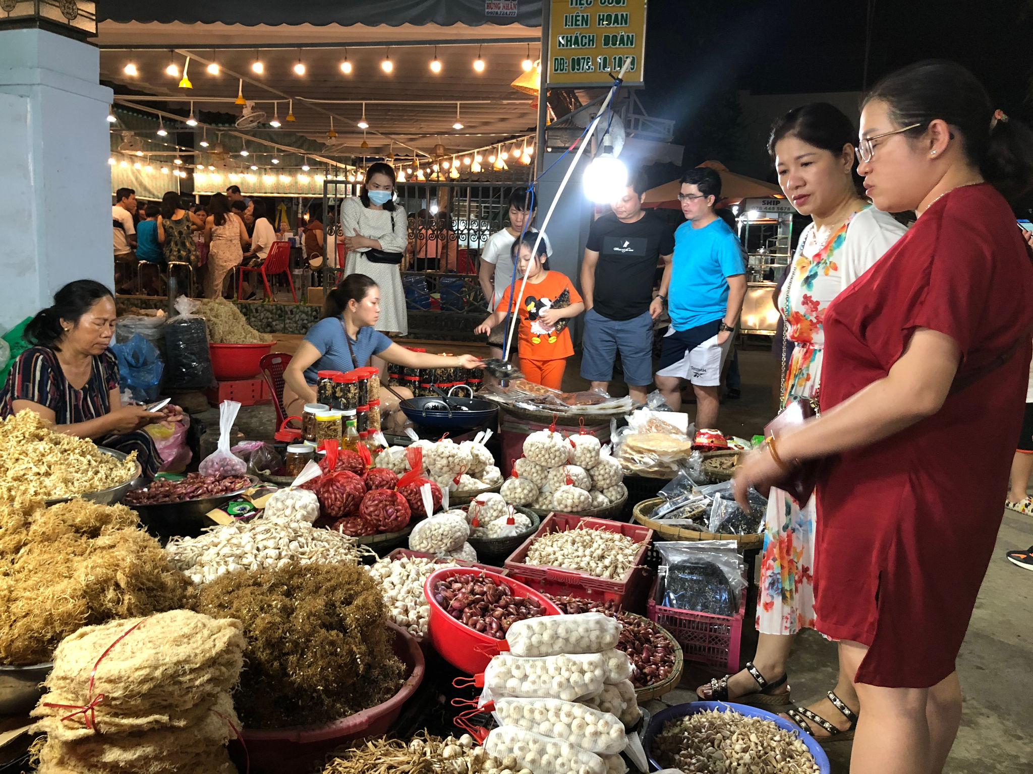 CHỢ ĐÊM LÝ SƠN