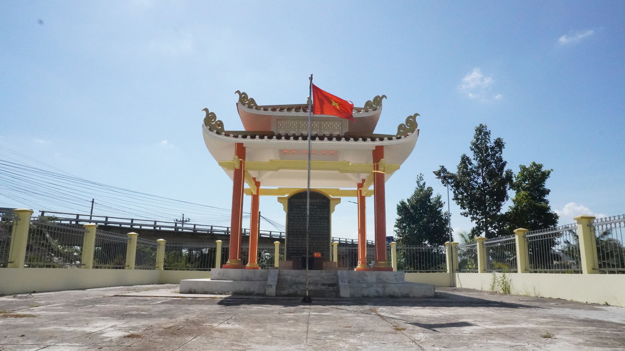 Đền tưởng niệm trận đánh Kinh Nguyễn Văn Trỗi.