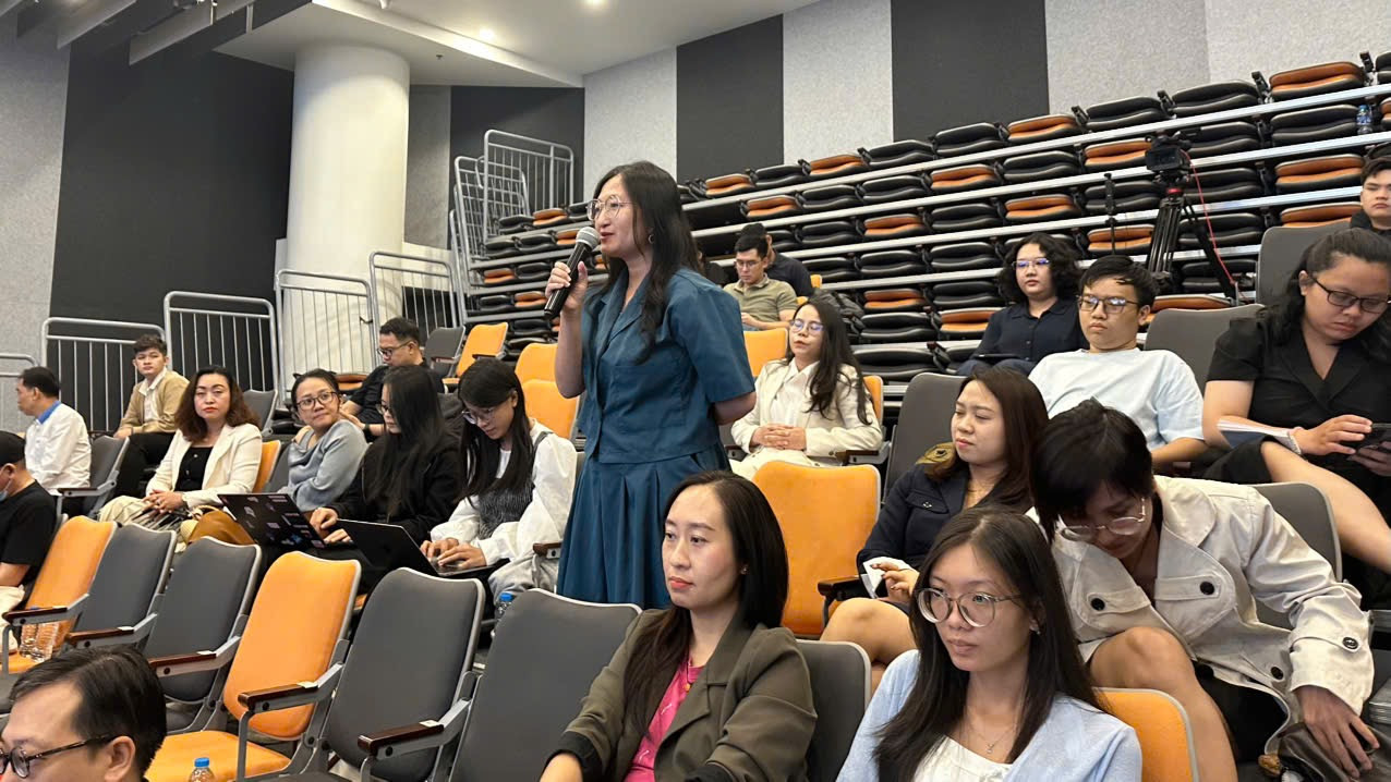 Khoảng cách truyền thông khiến nhiều startup khó chạm tới người dùng