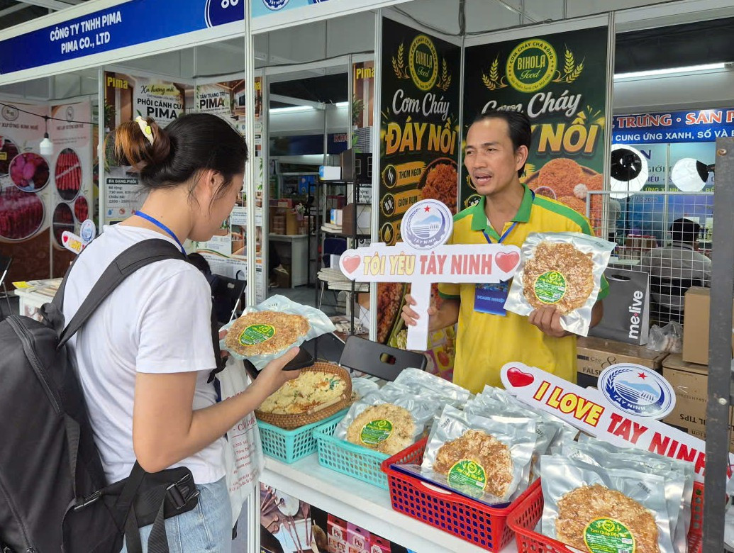 Tây Ninh đặt tham vọng thu 100 tỉ đồng mỗi năm từ bán nông sản qua mạng (1)
