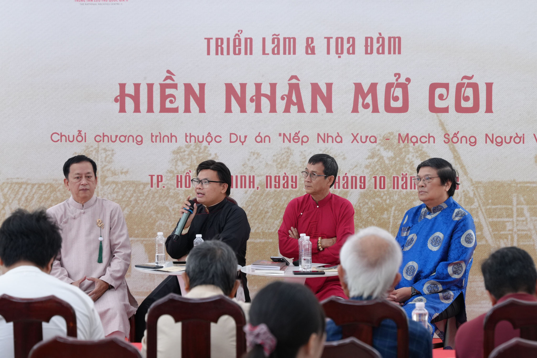 mở cõi