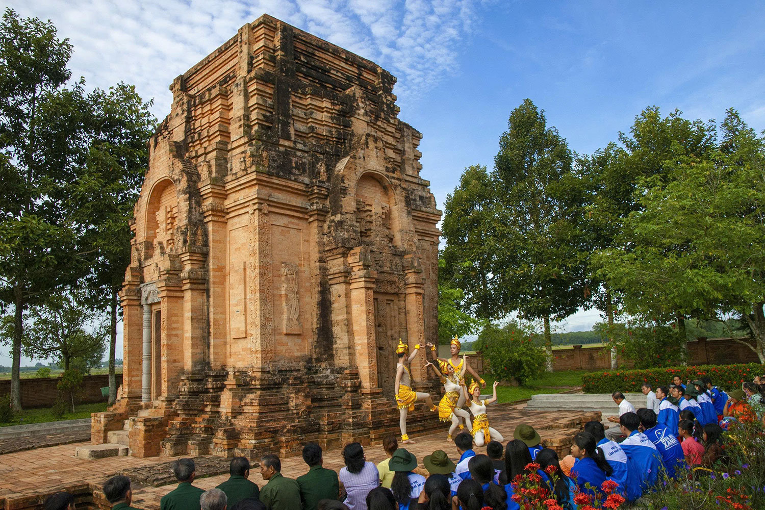du-lich-tay-ninh-tim-dong-luc-but-pha- (5)