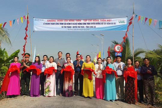 Khánh thành Cầu kênh T3 và 7 cống tại huyện Thủ Thừa (Long An)