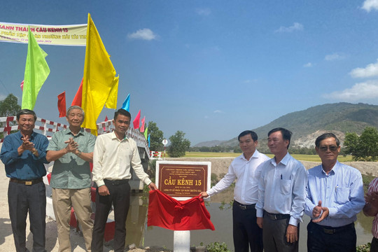 Chương trình Cầu nông thôn: Khánh thành 2 cây cầu tại Tri Tôn (An Giang)