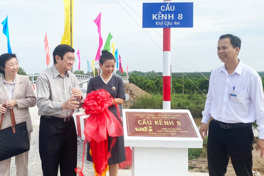 Cầu Kênh 8 thành hình từ lương hưu của một doanh nhân