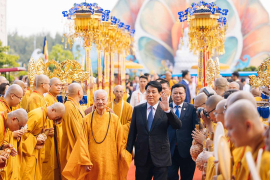 TPHCM: 'Tâm điểm' của các vấn đề dân tộc, tôn giáo và những đòi hỏi mới trong quản lý