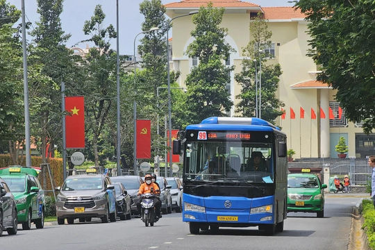 TPHCM...chơi lớn: Thứ Sáu đi xe buýt 0 đồng