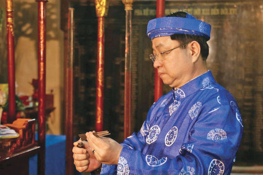 Gánh Kim Giao & người giữ kho báu Nam y gia tộc