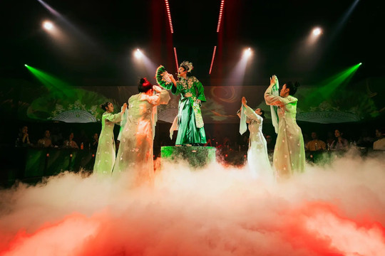VietCharm Show: Điểm hẹn văn hóa - ẩm thực mới dịp Tết Bính Ngọ tại TP.HCM