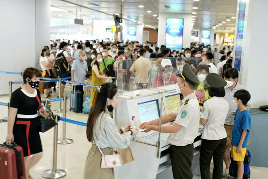 Vé máy bay nội địa có thể chạm ngưỡng 4,68 triệu đồng