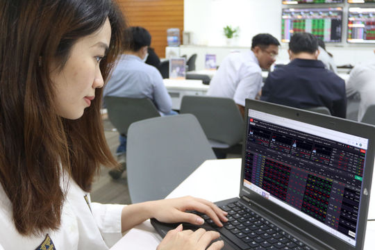 Cổ phiếu ngân hàng trước thềm báo cáo quý 2: Cơ hội nào cho nhà đầu tư?
