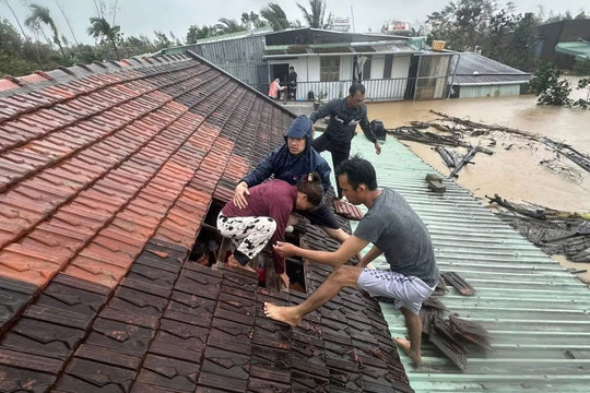 Cảnh báo thiên tai: ‘Truyền thông tác động’ và bài học cho Việt Nam