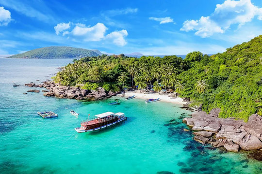 Đánh thức ‘kho báu’ rừng - biển: Côn Đảo chuyển mình từ tầm nhìn du lịch xanh và bền vững