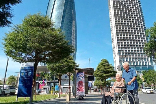 Du lịch hòa nhập tại Đà Nẵng: Để không ai đứng ngoài cánh cửa...