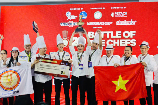 Đầu bếp Việt thắng lớn tại cuộc thi Battle of the Chefs 2026