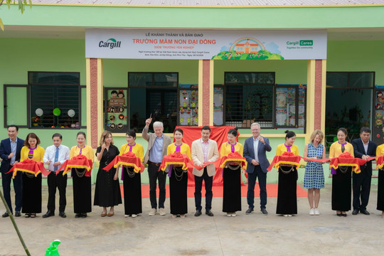 Trẻ em vùng quê Phú Thọ có thêm điểm trường khang trang