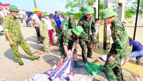 Lũ đặc biệt lớn, khẩn cấp ứng phó với 43 sự cố đê điều