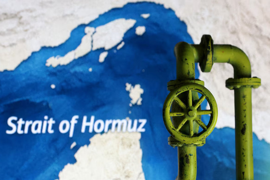 Tàu Nhật, Pháp và Oman bắt đầu vượt eo biển Hormuz