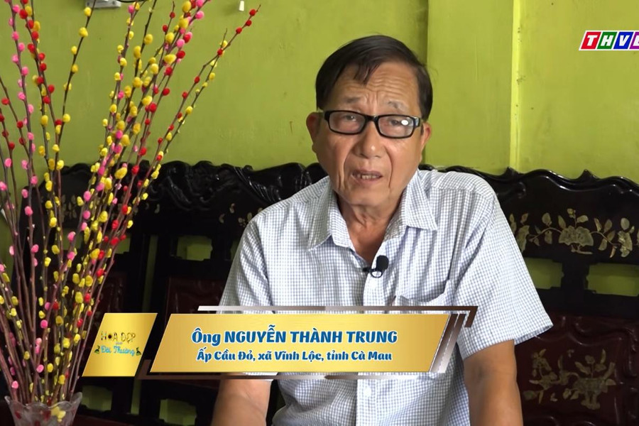 Hoa đẹp giữa đời thường: hiến đất, hiến cả tuổi hưu cho cộng đồng